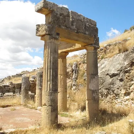 Edera לינה וארוחת בוקר סנטה פלביה