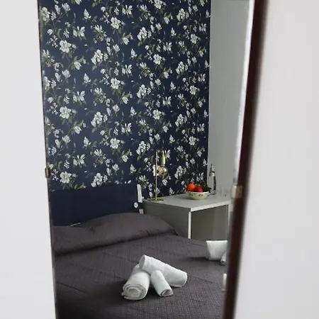 לינה וארוחת בוקר Edera