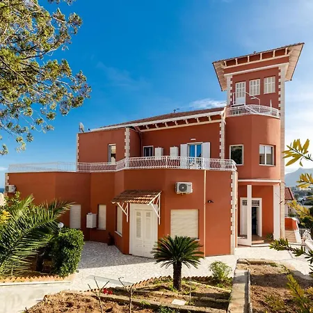 Edera לינה וארוחת בוקר