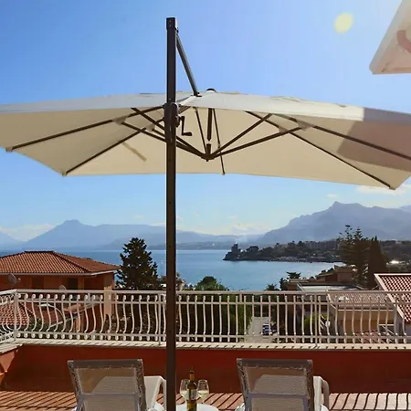 לינה וארוחת בוקר Edera 4*