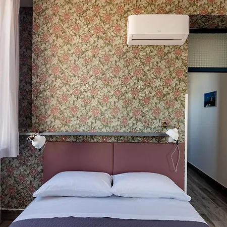 לינה וארוחת בוקר Edera