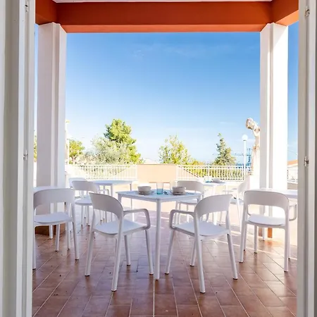 לינה וארוחת בוקר Edera