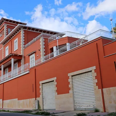 לינה וארוחת בוקר Edera